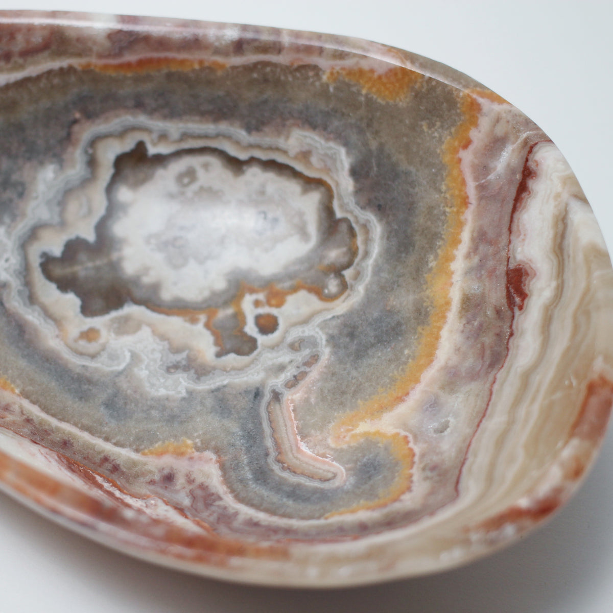 MEXICAN ONYX BOWL – CENTERING