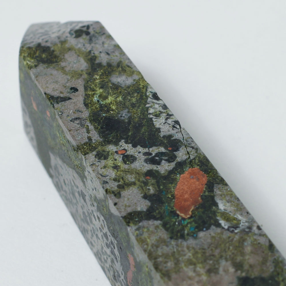 EPIDOTE WITH COPPER TOWER